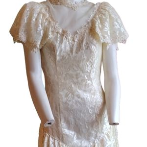 Vintage Wedding Dress